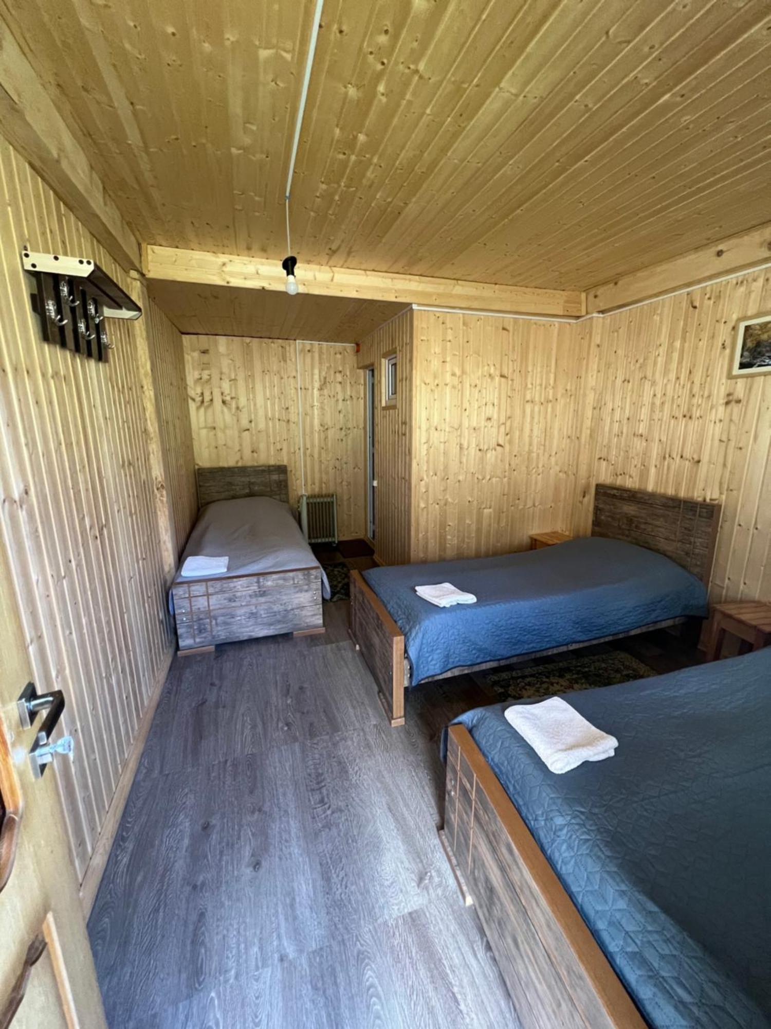 Guesthouse Ivas Ushguli Eksteriør billede